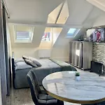 Apartment La L'oiseau Bleu Proche De La Et De Deauville !!! Awards 2025