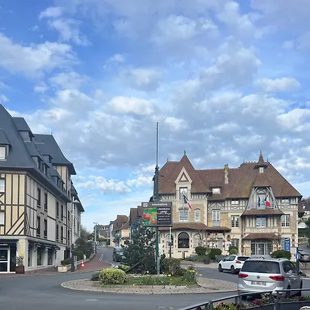 Apartmán La L'oiseau Bleu Proche De La Et De Deauville !!! Awards 2025 *